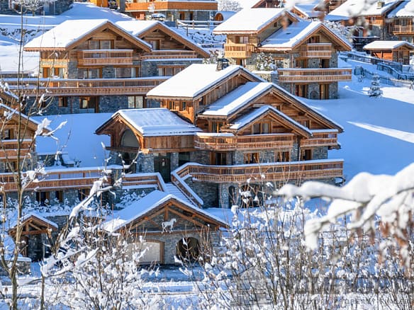 7 Bedroom Chalet in Meribel 4