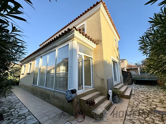 3 Bedroom Villa/House in Six Fours Les Plages 26