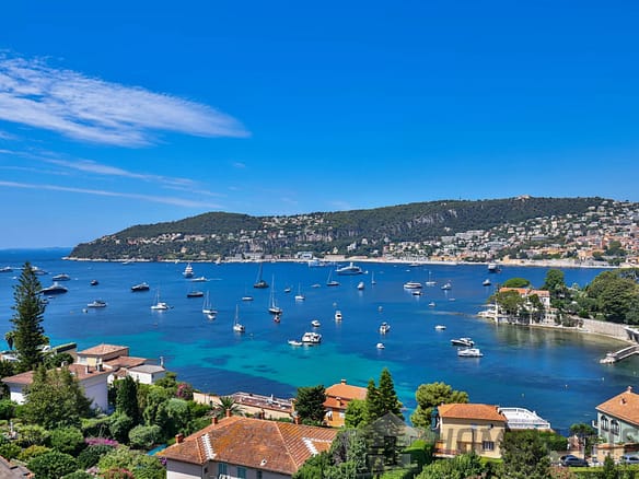 3 Bedroom Apartment in St Jean Cap Ferrat 24