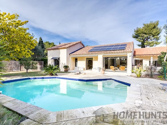 5 Bedroom Villa/House in Cassis 32