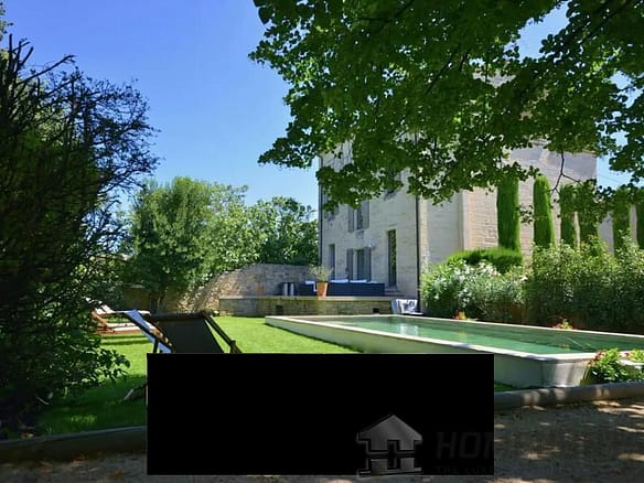 5 Bedroom Villa/House in Uzes 8