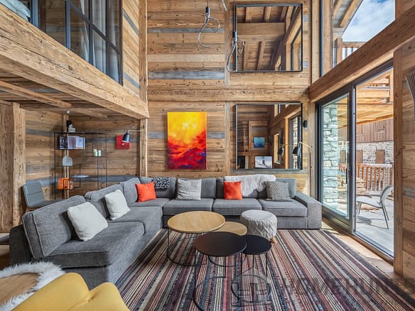 5 Bedroom Villa/House in Val D'isere 6