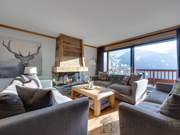 4 Bedroom Chalet in Montvalezan 32