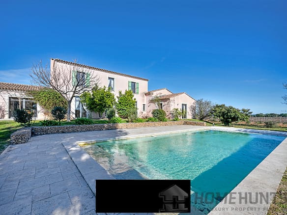 5 Bedroom Villa/House in Montfrin 34