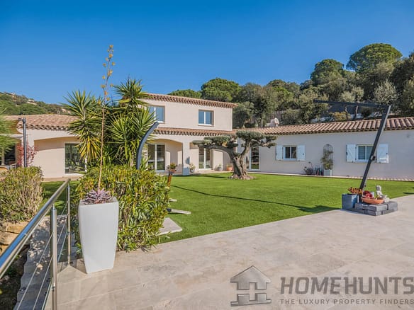 4 Bedroom Villa/House in Ste Maxime 34