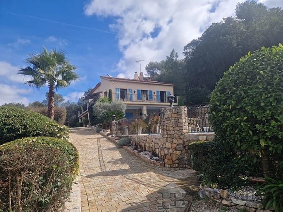 5 Bedroom Villa/House in Valbonne 22