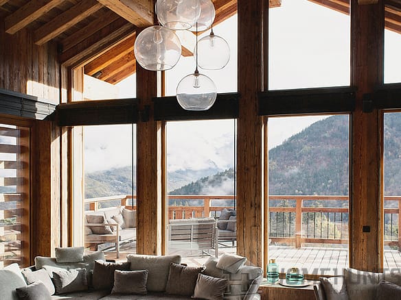 5 Bedroom Chalet in Meribel 36