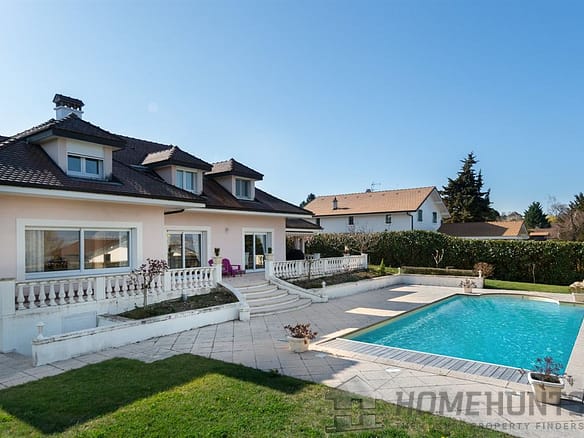 4 Bedroom Villa/House in Chens Sur Leman 10