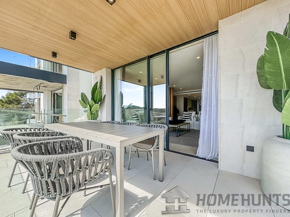 4 Bedroom Apartment in Santa Ponsa 22