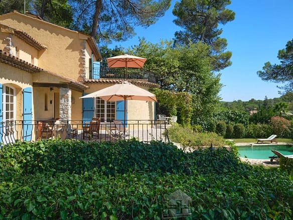 3 Bedroom Villa/House in Mougins 12