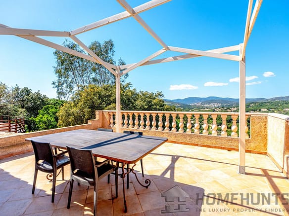 4 Bedroom Villa/House in Ste Maxime 28