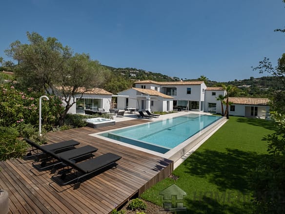 5 Bedroom Villa/House in Beauvallon Grimaud 22