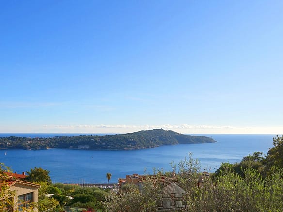 5 Bedroom Villa/House in Villefranche Sur Mer 36