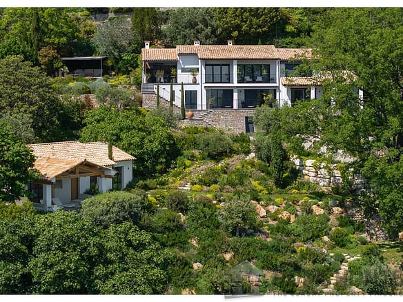 5 Bedroom Villa/House in Fayence 4