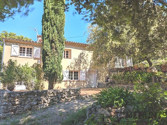 4 Bedroom Villa/House in Lorgues 26