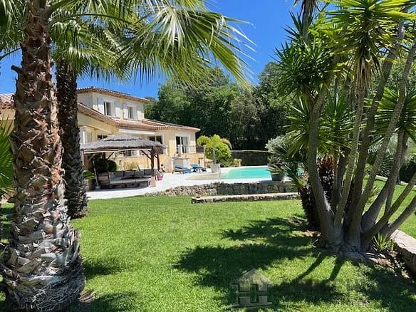 4 Bedroom Villa/House in Mougins 34