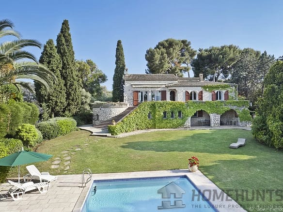 6 Bedroom Villa/House in Cap D Antibes 28