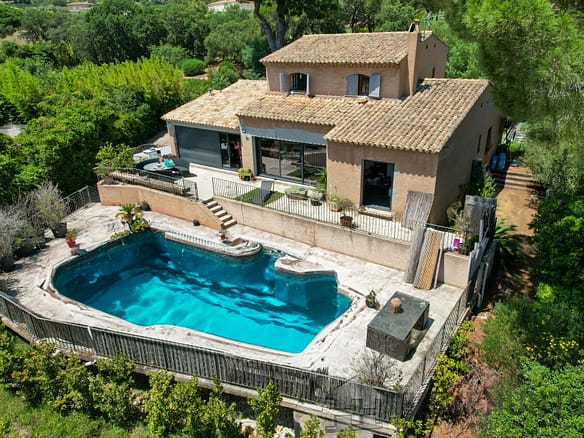 5 Bedroom Villa/House in Grimaud 14