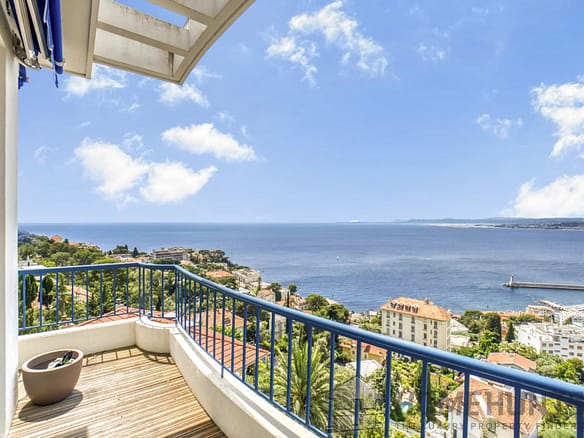 2 Bedroom Apartment in Nice - Mont Boron 32