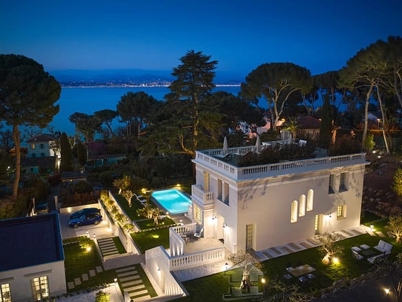 7 Bedroom Villa/House in Cap D Antibes 6