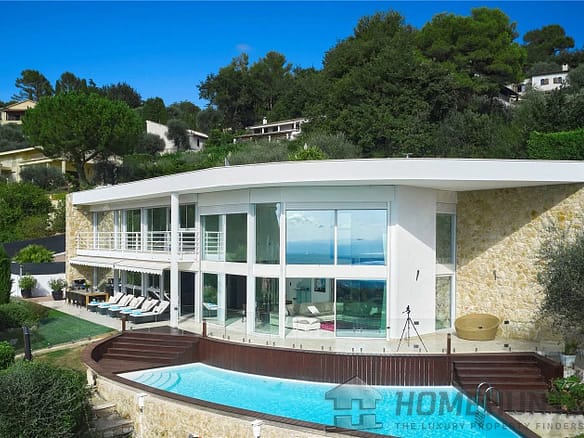 4 Bedroom Villa/House in Villefranche Sur Mer 20