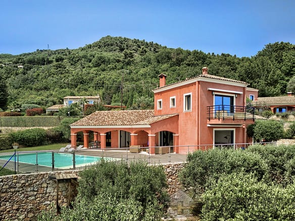 5 Bedroom Villa/House in Vence 8