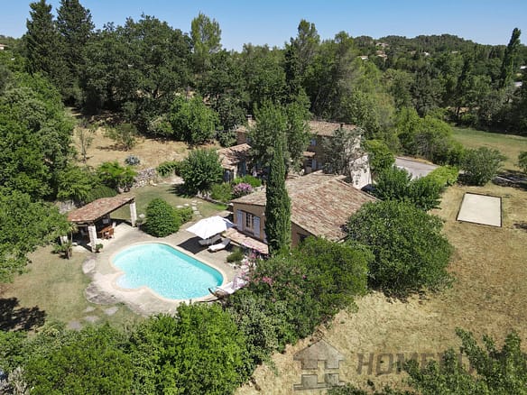 3 Bedroom Villa/House in Uzes 28