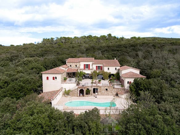 4 Bedroom Villa/House in Uzes 16