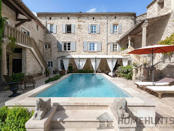 6 Bedroom Villa/House in Uzes 22