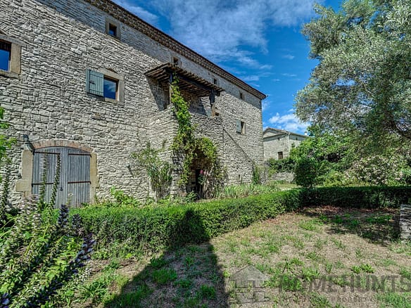 5 Bedroom Villa/House in Uzes 36