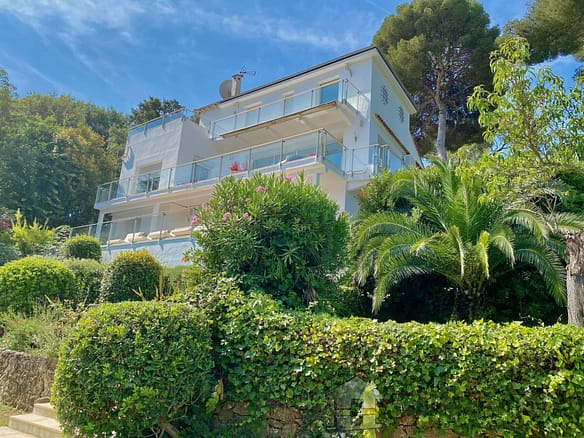 6 Bedroom Villa/House in Cap D Antibes 36