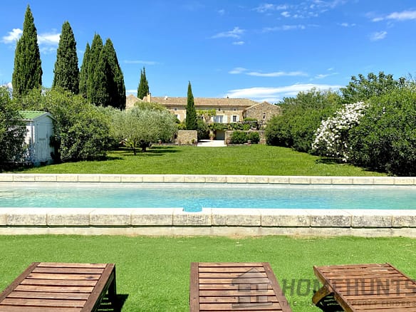 7 Bedroom Villa/House in Uzes 30