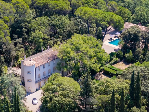 12 Bedroom Castle/Estates in Lorgues 14