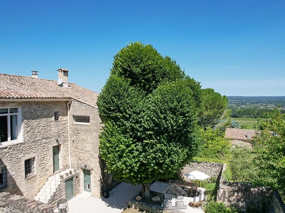 4 Bedroom Villa/House in Uzes 6