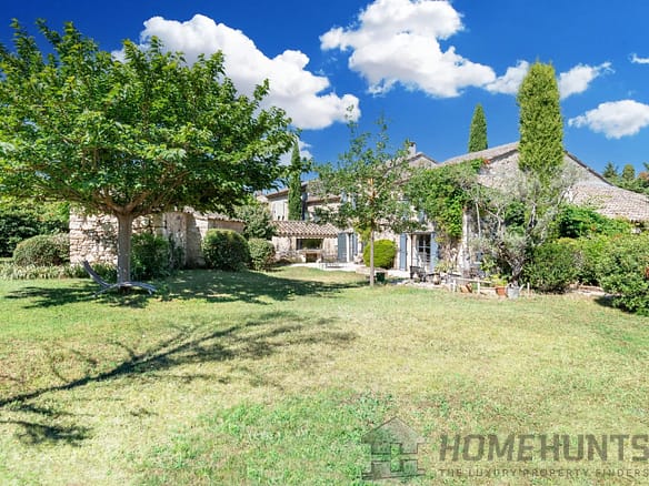 3 Bedroom Villa/House in Eygalières 14