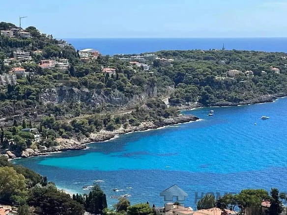 5 Bedroom Villa/House in Roquebrune Cap Martin 36