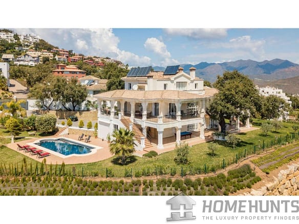 5 Bedroom Villa/House in Elviria 28