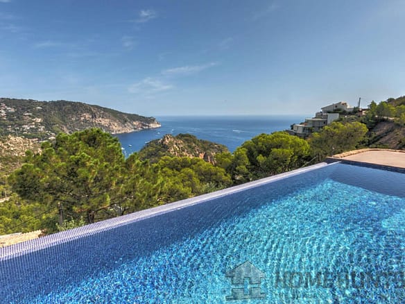 5 Bedroom Villa/House in Begur 5