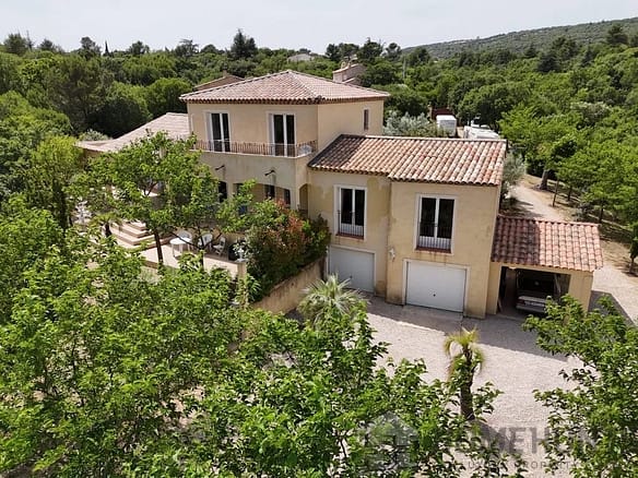 3 Bedroom Villa/House in St Maximin La Ste Baume 20