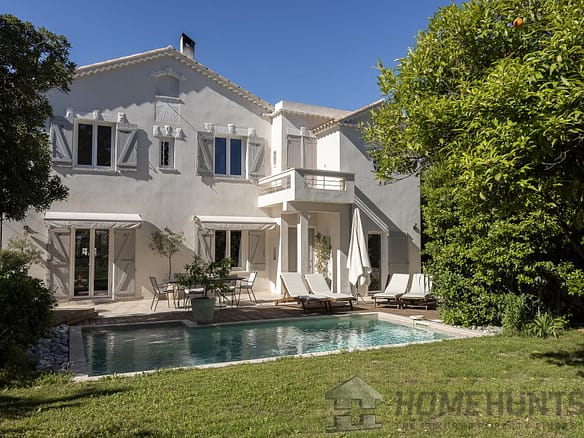 4 Bedroom Villa/House in Cannes 6