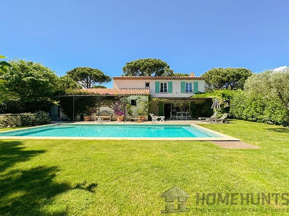 4 Bedroom Villa/House in Grimaud 26