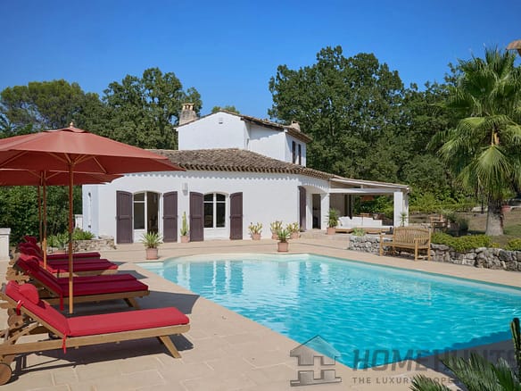 4 Bedroom Villa/House in Valbonne 6