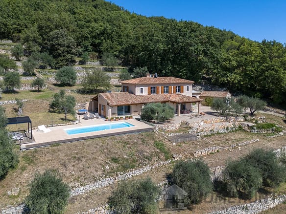 5 Bedroom Villa/House in Chateauneuf Grasse 34