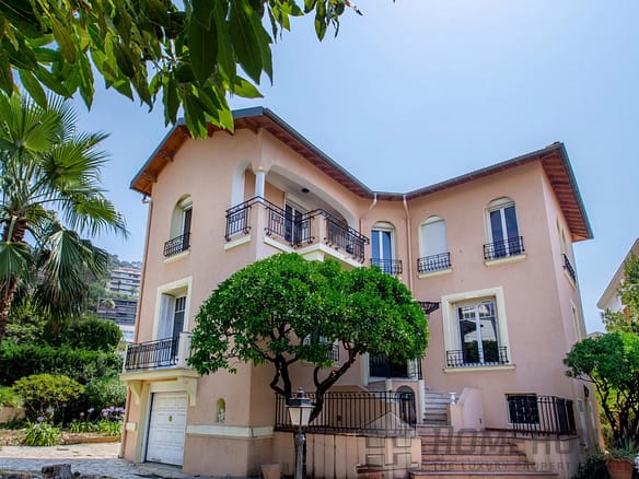 4 Bedroom Villa/House in Nice - City 20