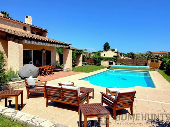 4 Bedroom Villa/House in Antibes 16