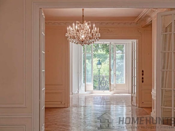 5 Bedroom Apartment in Paris 7th (Invalides, Eiffel Tower, Orsay) 16