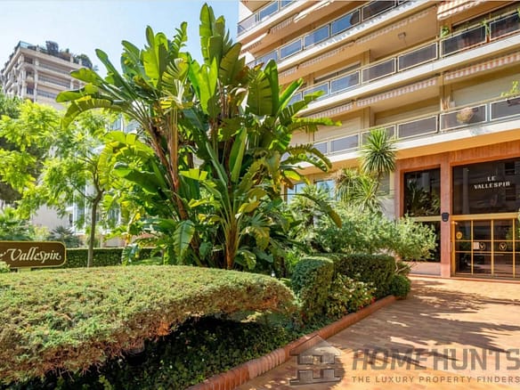 2 Bedroom Apartment in Monaco 2