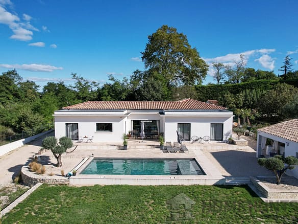 3 Bedroom Villa/House in Uzes 9