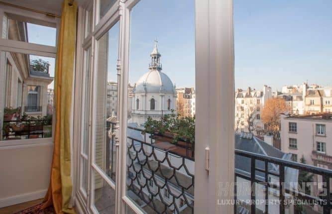 apartment in the 16th Arrondissement