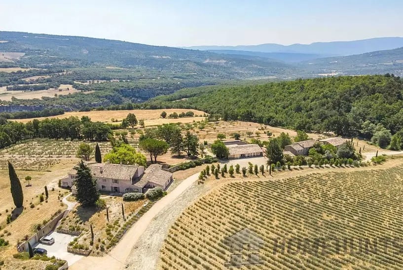 Bastide on the Market in Oppedette